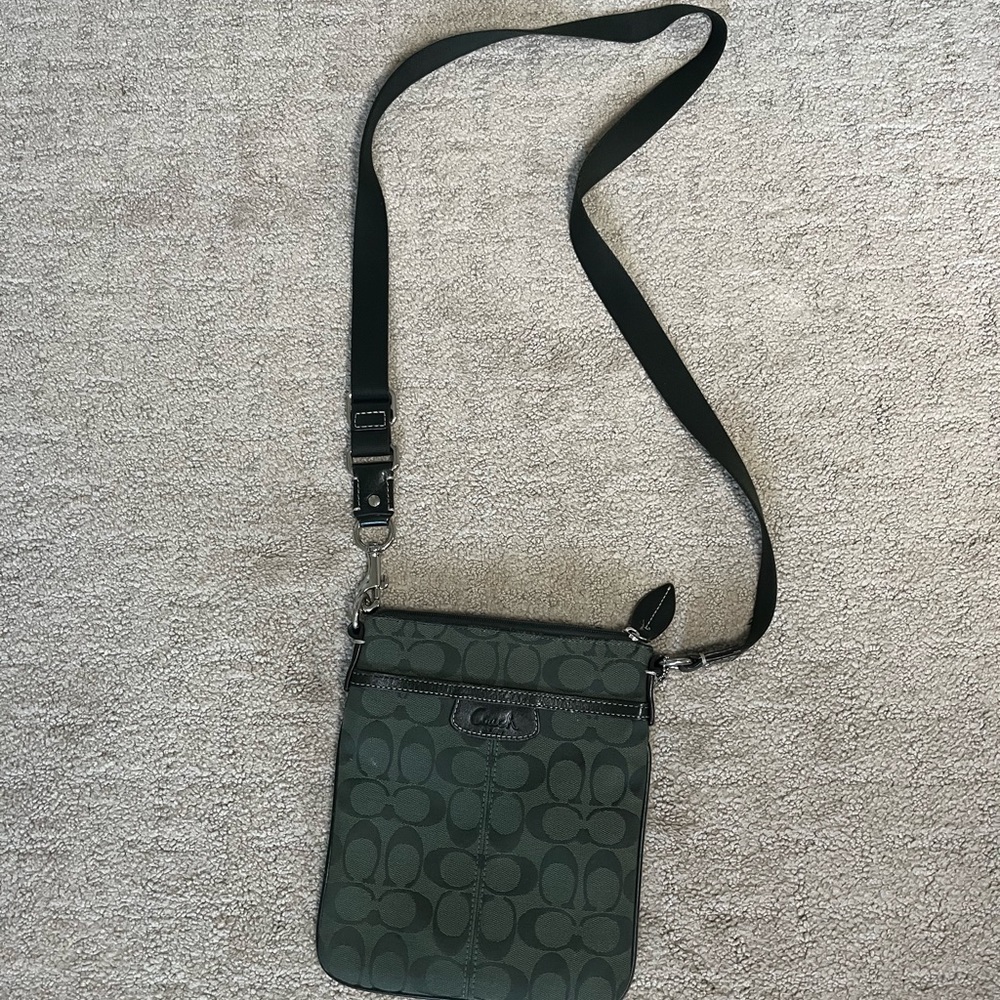 Coach green crossbody bag 💚